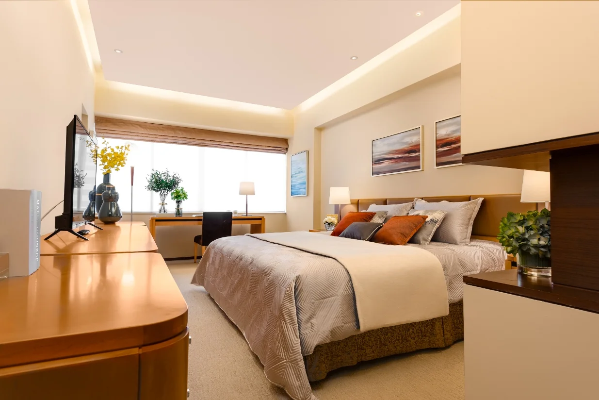 Shanghai Centre Apartments, Shanghai