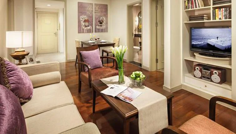 Green Court Place Apartments, Shanghai